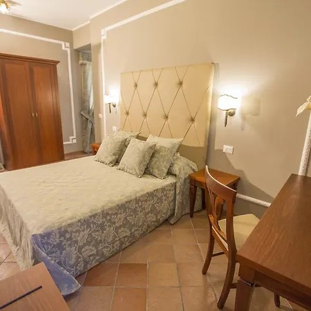 Palazzo Raho Gasthof 2*